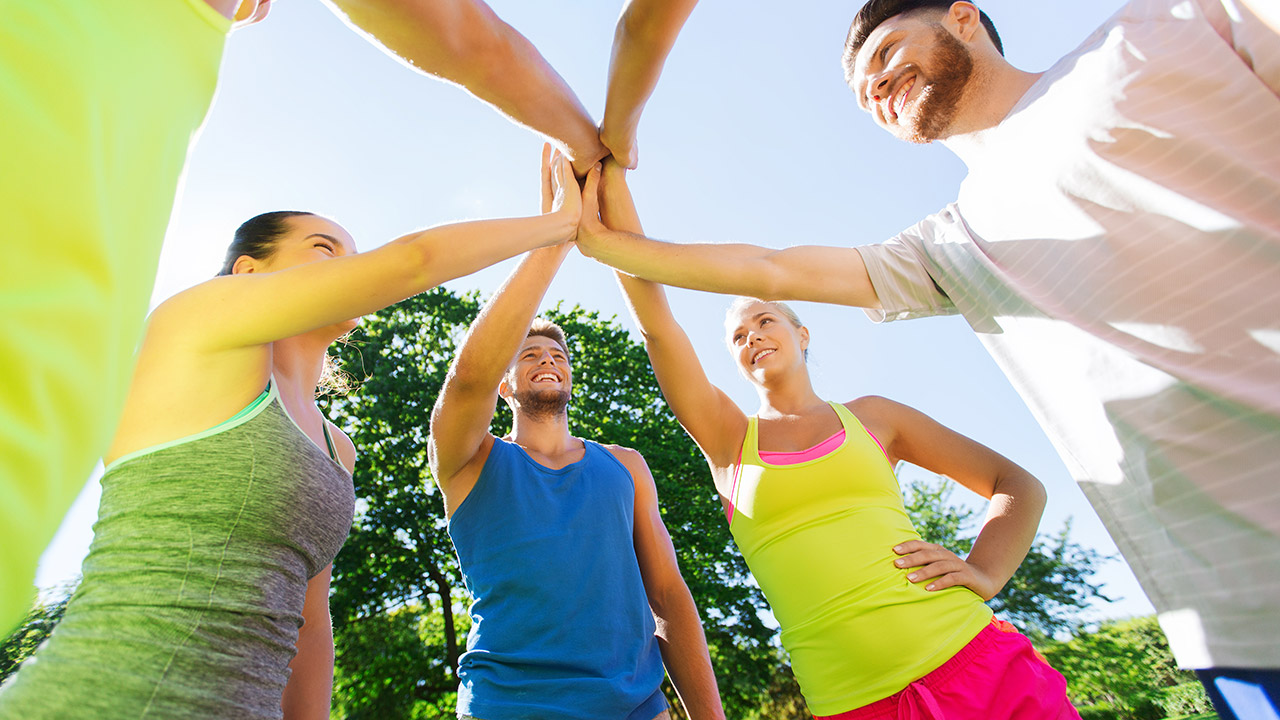 Volunteers working together